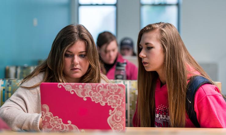 students using laptop